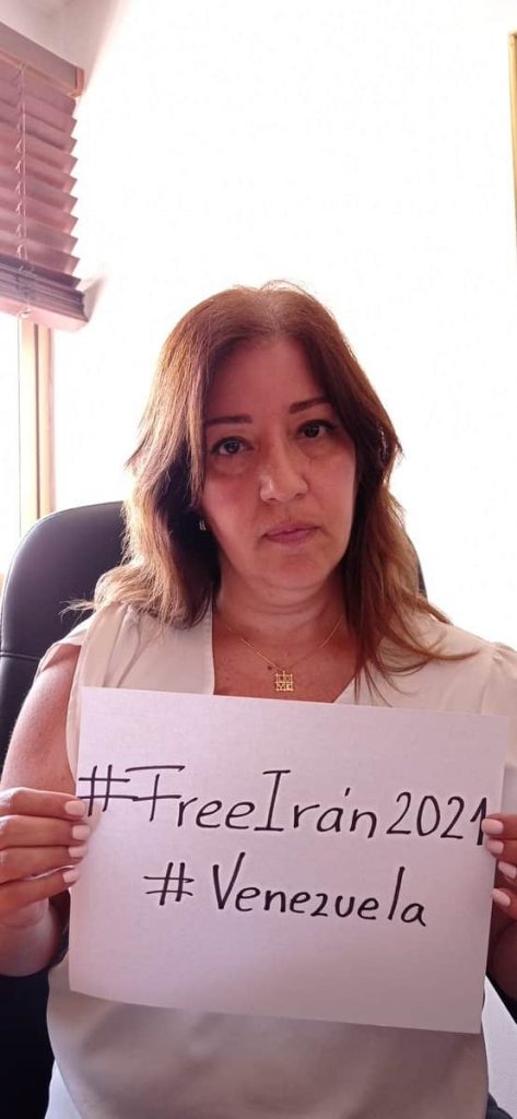 مامالیز از ونزوئلا، یک فعال حقوق بشر و زندانی در سال ۲۰۱۷، دکتر و مسئول انجمن مبارزه با سرطان
