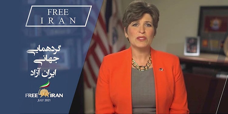 Joni Ernst-fa-min