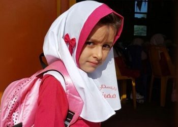 بازگشایی مدارس در ایران؛ هم زمان با شروع پیک ششم کرونا بوی مهر نمی آید