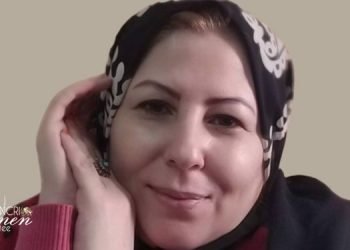 آرزو رحیم خانی استاد دانشگاه آزاد در اندیمشک اخراج شد