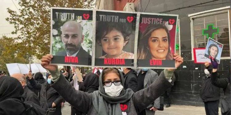 همدردی خانواده های قیام آبان 