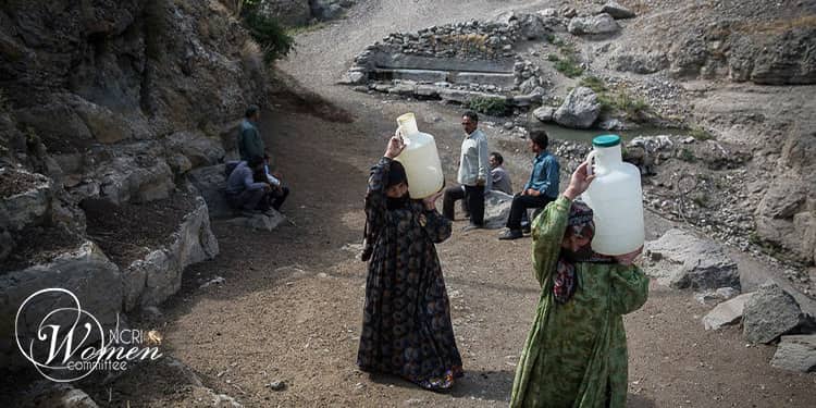 روز بین المللی زمین – نگاهی به سیاست های مخرب ملایان و تأثیرات آن بر زنان ایران