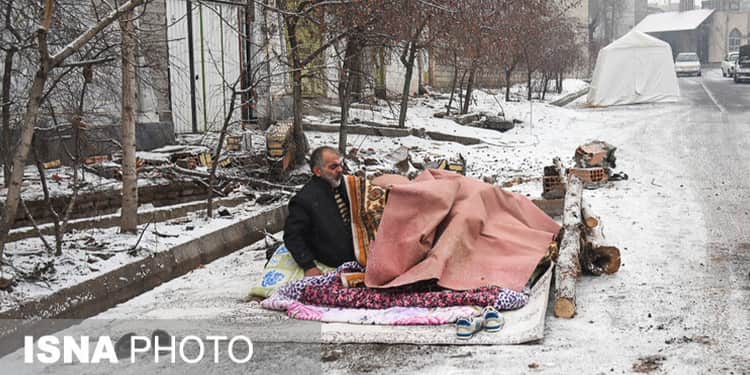 وضعیت بحرانی زلزله‌زدگان خوی یک هفته بعد از زمین لرزه