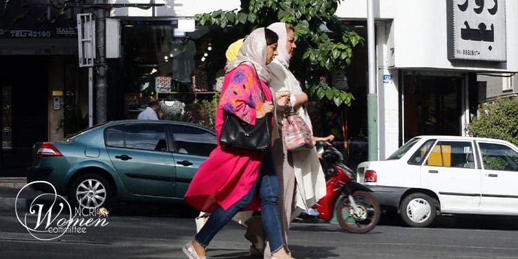 مجازات های سخت و تحقیرآمیز برای زنانی که به حجاب اجباری تن نمی دهند