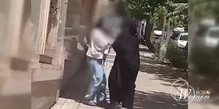 مجازات های سخت و تحقیرآمیز برای زنانی که به حجاب اجباری تن نمی دهند