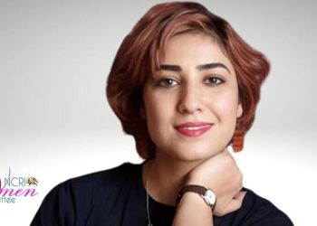 آتنا فرقدانی کاریکاتوریست معروف و زندانی سیاسی سابق بند زنان زندان اوین