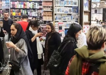 شورای نگهبان لایحه جدید حجاب معادل آپارتاید جنسی را تصویب می کند