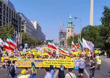 هزاران ایرانی از «راه حل سوم» اعلام حمایت می کنند