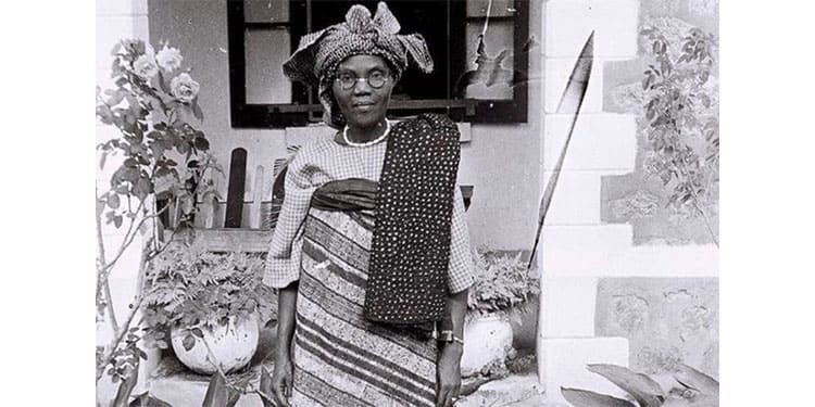 فانیلایو رنسوم-کوتی صدای مردم و مدافع حقوق زنان