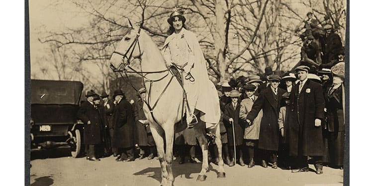 اینس میلهالند: جنگجوی حق رأی که بر اسب سفید رهبری کرد