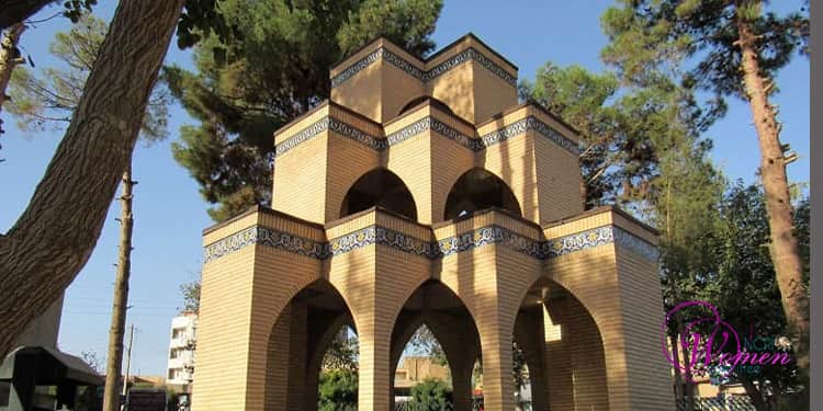 اعتراضات سبزوار؛ زنان در صف نخست اعتراض علیه بی‌آبی و بی‌برقی