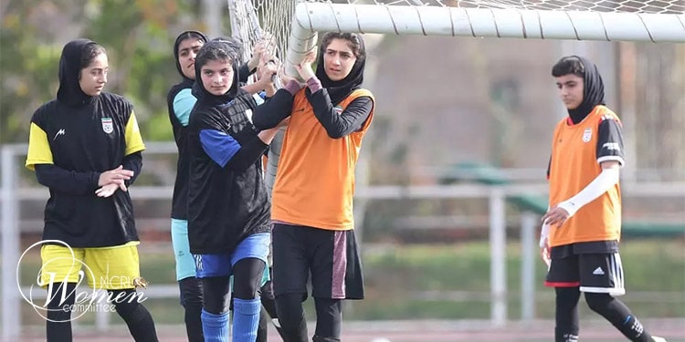 روز جهانی جوانان؛ پرچم آزادی در دستان زنان جوان ایران