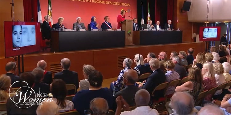 دومینیک آتیاس: ما باید همواره در کنار مردم ایران و مقاومت آنها باشیم