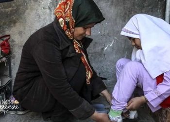 روز جهانی ریشه کنی فقر: زنان سرپرست خانوار ستون‌های بی‌صدای خانواده‌های فقیر