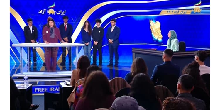 ندا امانی: قهرمانان واقعی ایران در زندان و پای چوبه‌دار ایستاده‌اند