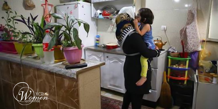 زنان ایران در محاصره جنگ، فقر و خشونت خانوادگی؛ تشدید بحران‌های اجتماعی و اقتصادی