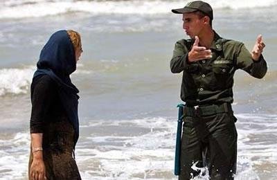 Iran: les plages sous surveillance contre la baignade des femmes
