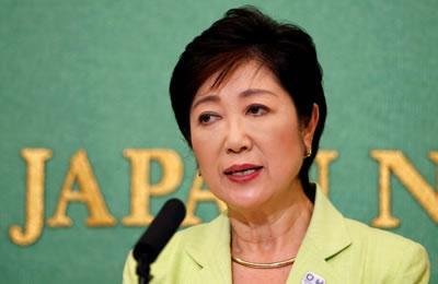 Tokyo choisit la première femme gouverneur