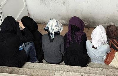 Iran : 60 hommes et femmes arrêtés dans une fête privée