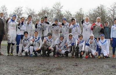 Dissolution d’une équipe de football féminin en Iran