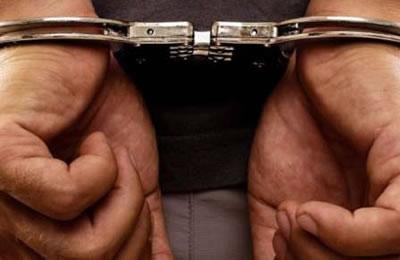 Iran: Quatre femmes arrêtées pour massage