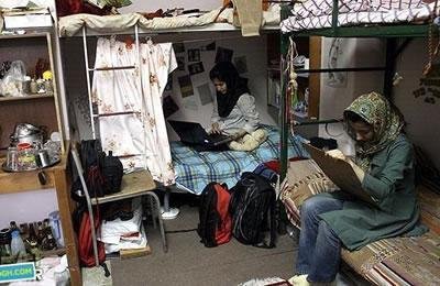 Iran: Une résidence universitaire glacée privée de chauffage