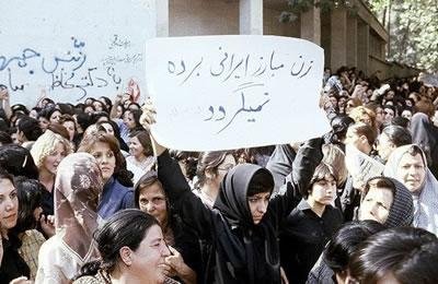 Iran: Les femmes sont des usines à bébés, selon un mollah