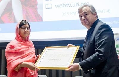 Malala Yousefzai désignée la plus jeune ambassadrice de la paix de l’ONU