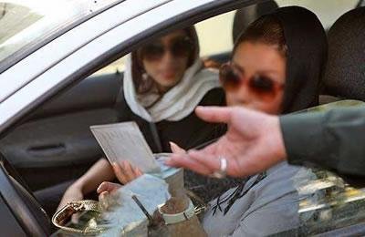 Iran : Conductrices « mal-voilées », véhicules confisqués