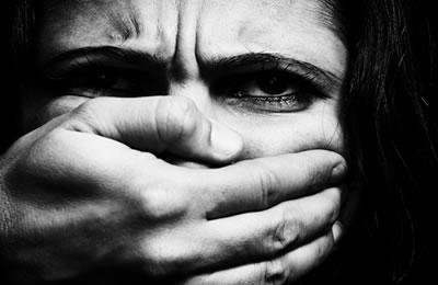 Iran: les candidats reconnaissent les violations des droits des femmes