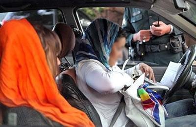 Iran: le voile des femmes est un signe d’indépendance nationale, dit un mollah