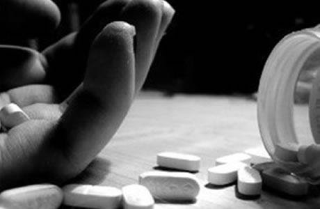 Iran: le suicide, thème constant de la vie des femmes