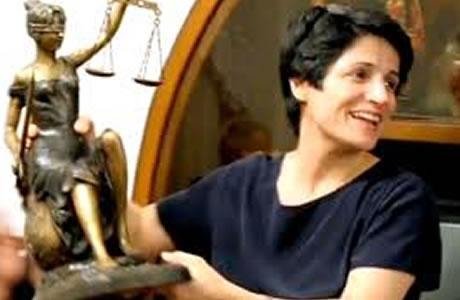 Iran : L’ancienne prisonnière politique Nasrin Sotoudeh a nouveau convoquée au tribunal