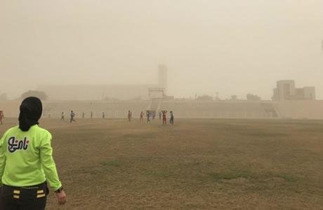 Iran : La coach de l’équipe féminine se plaint d’un match sous une forte pollution