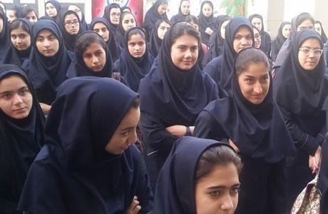 Iran : 23 lycéennes intoxiquées dans un lycée de Machad