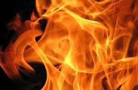 Iran : Une jeune femme s’immole par le feu à Yazd