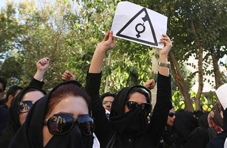 Iran : Attaque à l’acide contre une jeune femme