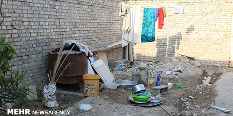 Mostazafan Foundation, in the name of the poor, for the benefit of the rich
