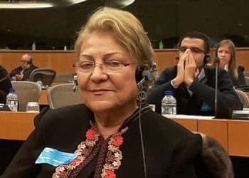 Giti Pour Fazel, avocate à la retraite