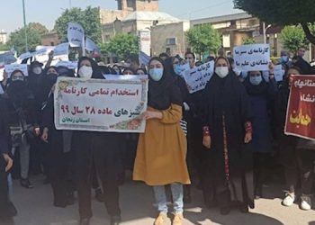 Des femmes dans les manifestations des pensionnés de la sécurité sociale
