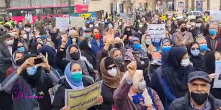 Protestations des enseignants iraniens dans plus de 100 villes