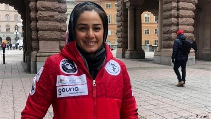 En mars 2021, Samira Zargari, l'entraîneur en chef de l'équipe de ski alpin