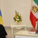 La députée ukrainienne Kira Rudik visite le centre de la Résistance iranienne à Achraf 3