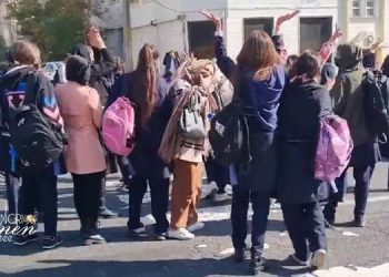 Le 61e jour, les femmes iraniennes mènent les protestations à l'occasion de l'anniversaire du soulèvement de novembre 2019