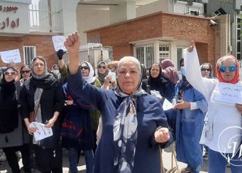 Les enseignants protestent dans 14 provinces