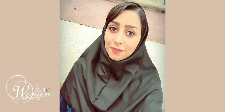 Manijeh Moazzen, journaliste, reste dans les limbes depuis 3 jours