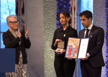 Les enfants d’une prisonnière politique iranienne reçoivent le prix Nobel de la paix en son nom