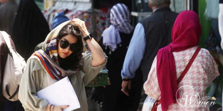 Des femmes d'Ispahan reçoivent des messages menaçants concernant leur hijab