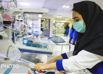 Émigration des infirmières : comment le régime iranien en déclin transforme un exode en propagande