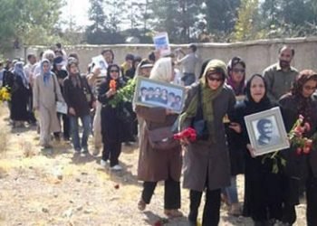 Mothers demand prosecution of perpetrators of 1988 massacre